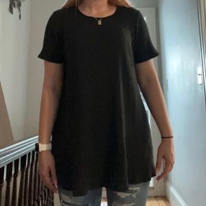 Black Long Short Sleeved Top